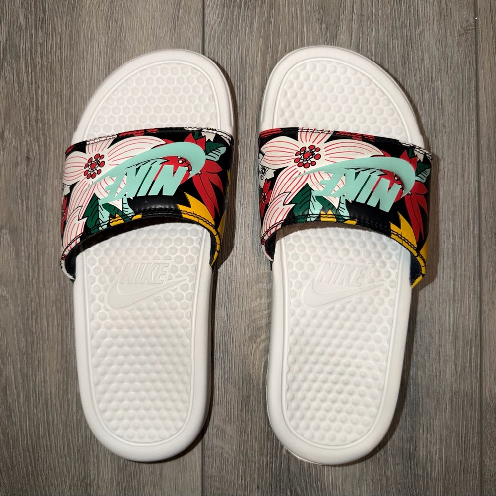 Nike Slide